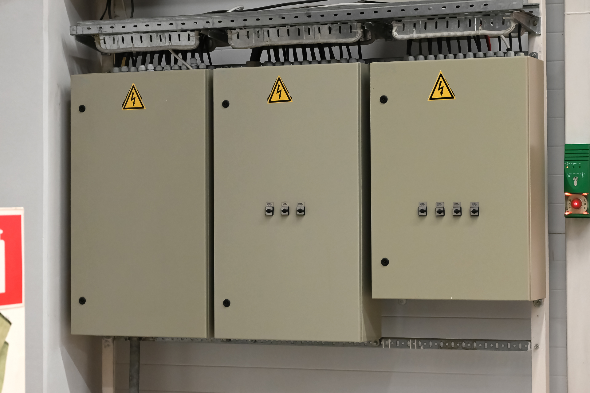 commercial repair and upgrades electric panel